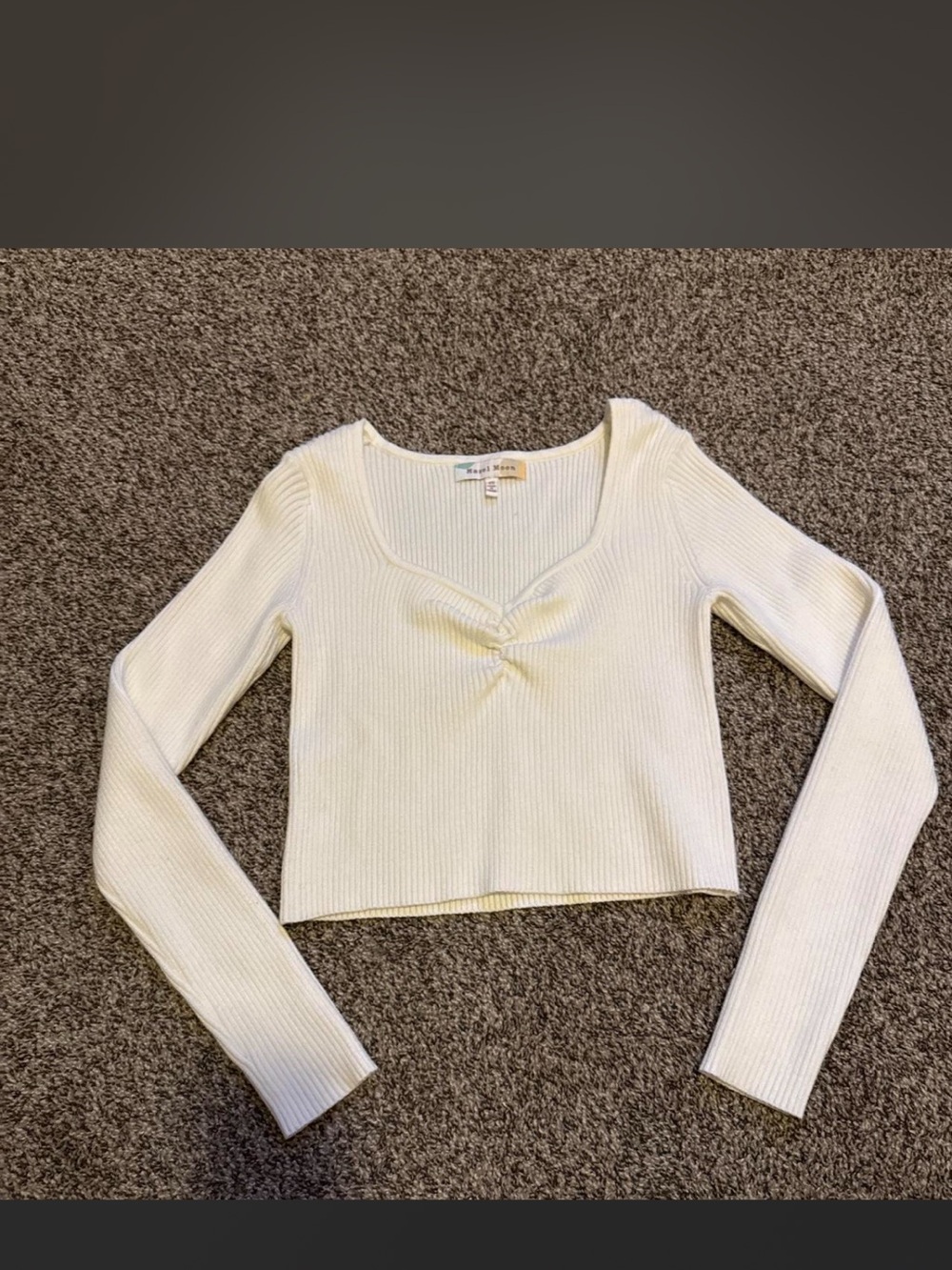Ribbed Scoop-Neck Long Sleeve Crop Top - Cream